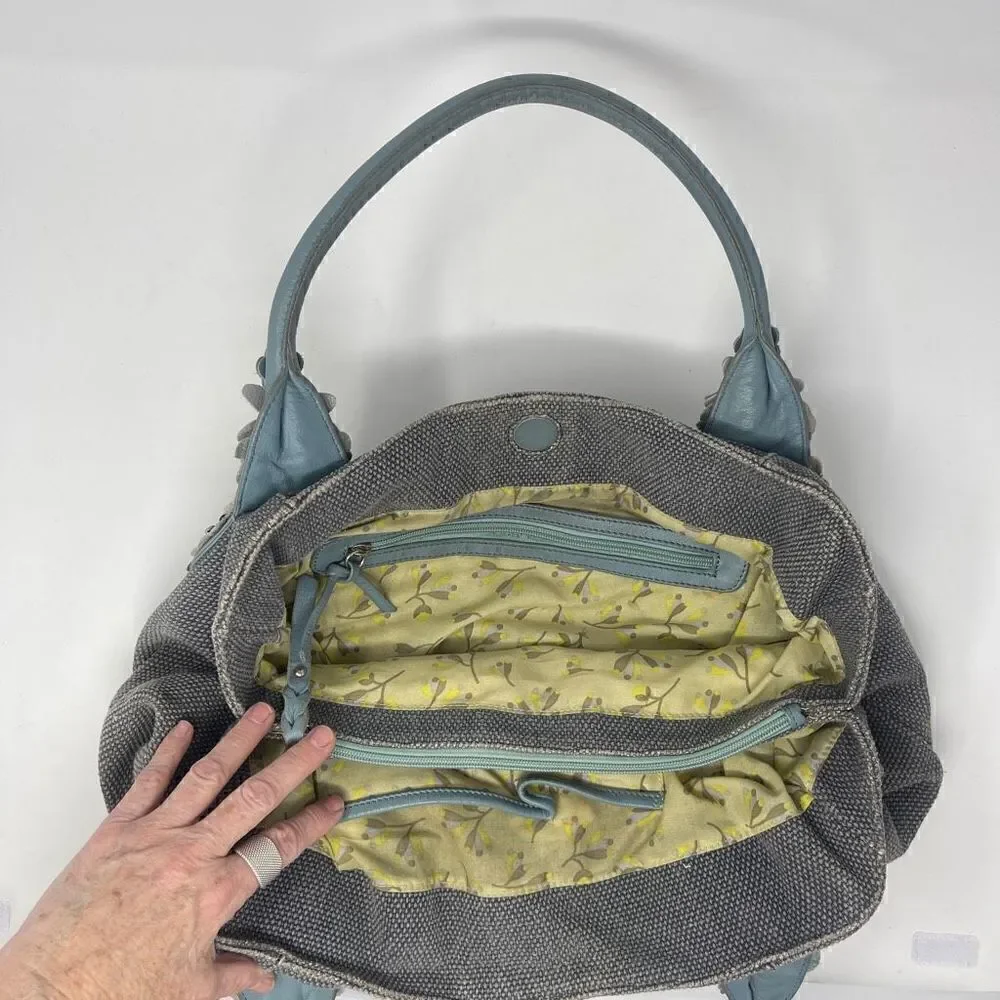 Dan W Hobo bag with Leather Flower accents